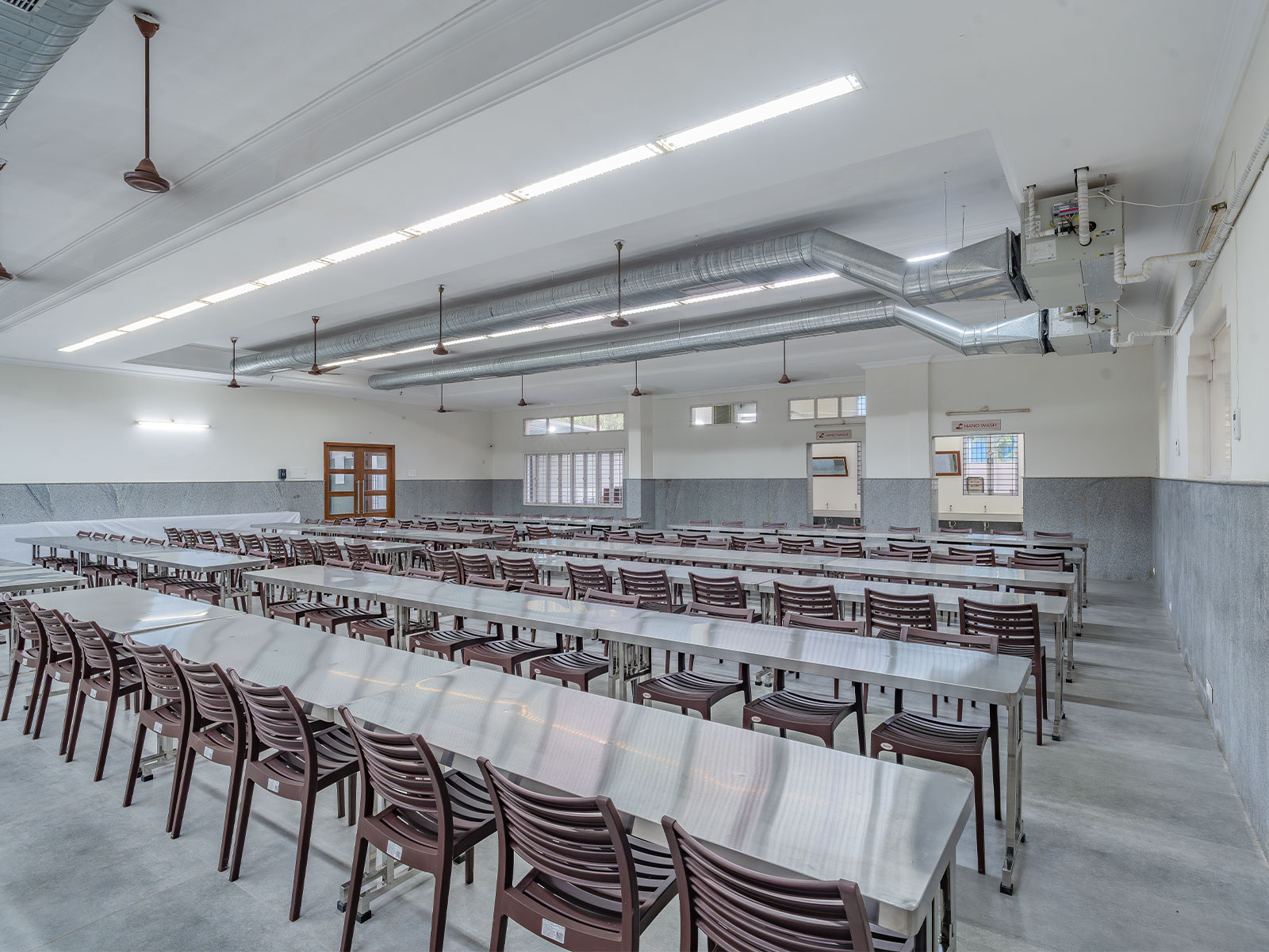 Dining Hall – Spacious dining layout